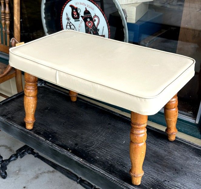 1960s Cream/Tan Vinyl Bench/Stool 