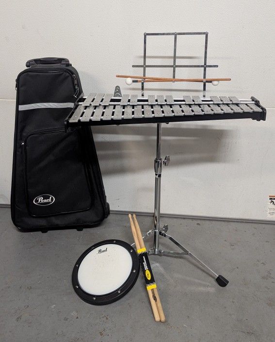 Pearl Glockenspiel Xylophone With Practice Pad And Drumsticks