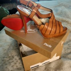 Louboutin Shoes Sandals 