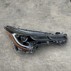2020-2021/2022-2023 Headligt Toyota Corolla led. Right