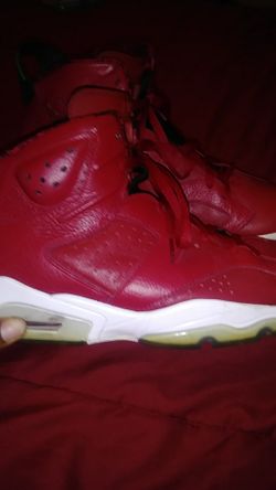 All red 7s size 12