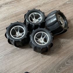RC Wheels with Paddle Tires 4 Traxxas T-Maxx