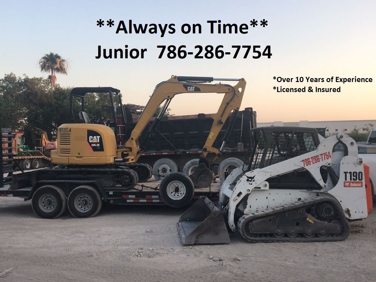 Bobcat Excavator Dump Truck