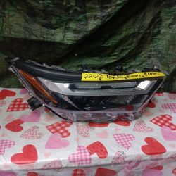 2022-23 Toyota Rav4 Right Headlight 