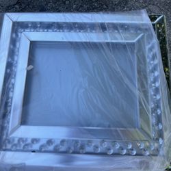 Z Gallerie Cascade Frame 8X10 NEW