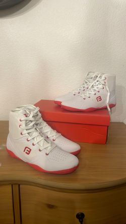 Wrestling boots