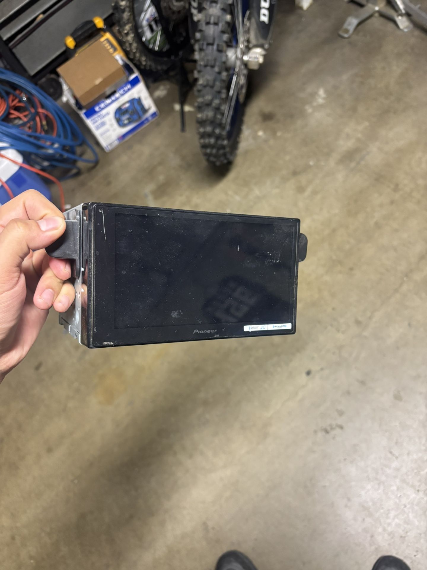 Pioneer Bluetooth touchscreen