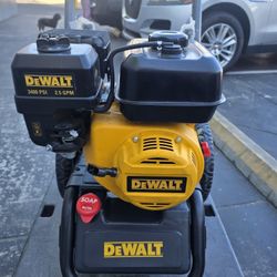 Dewalt Pressure Washer Like New