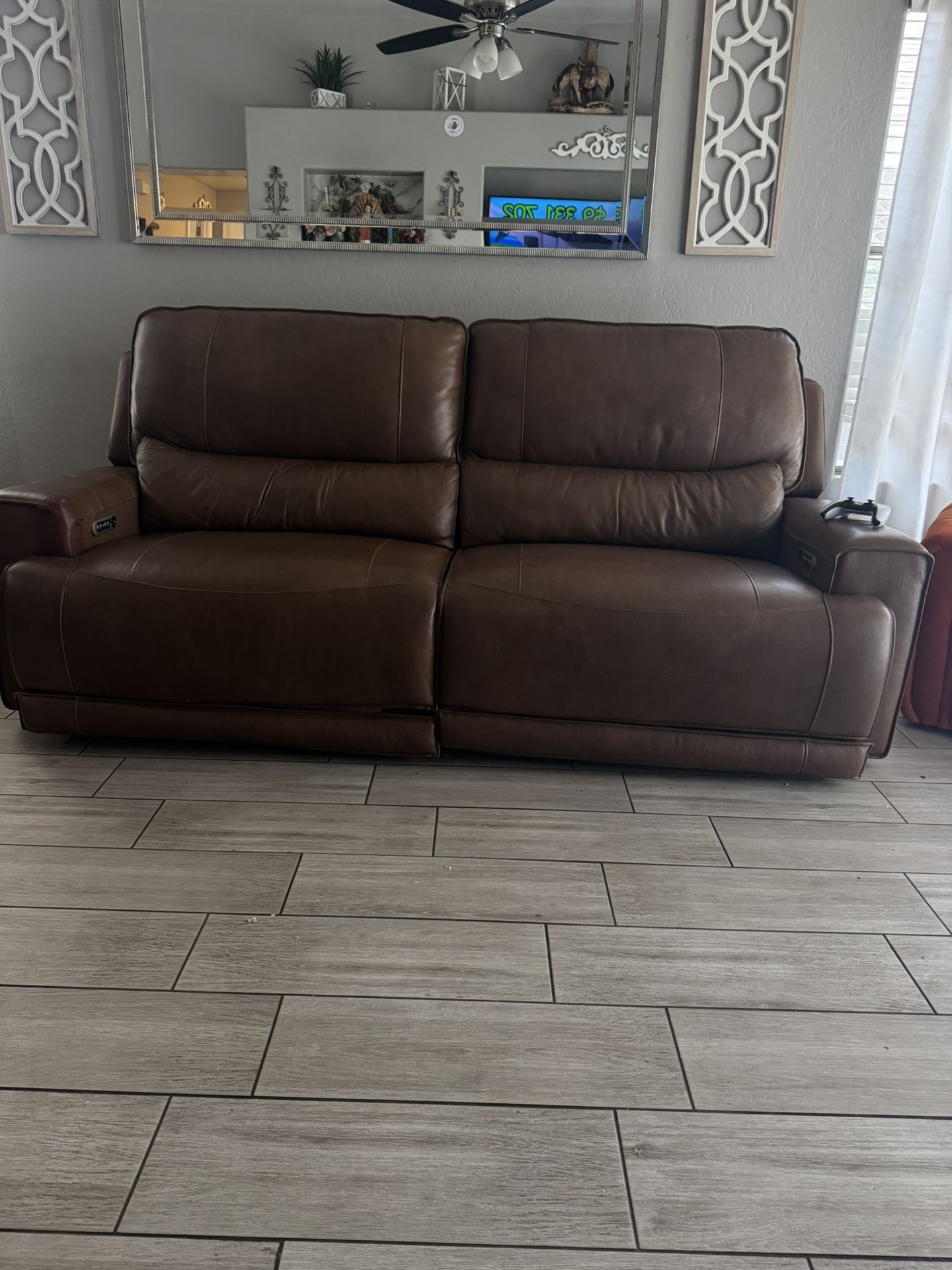 Rhen Leather Reclining Sofa