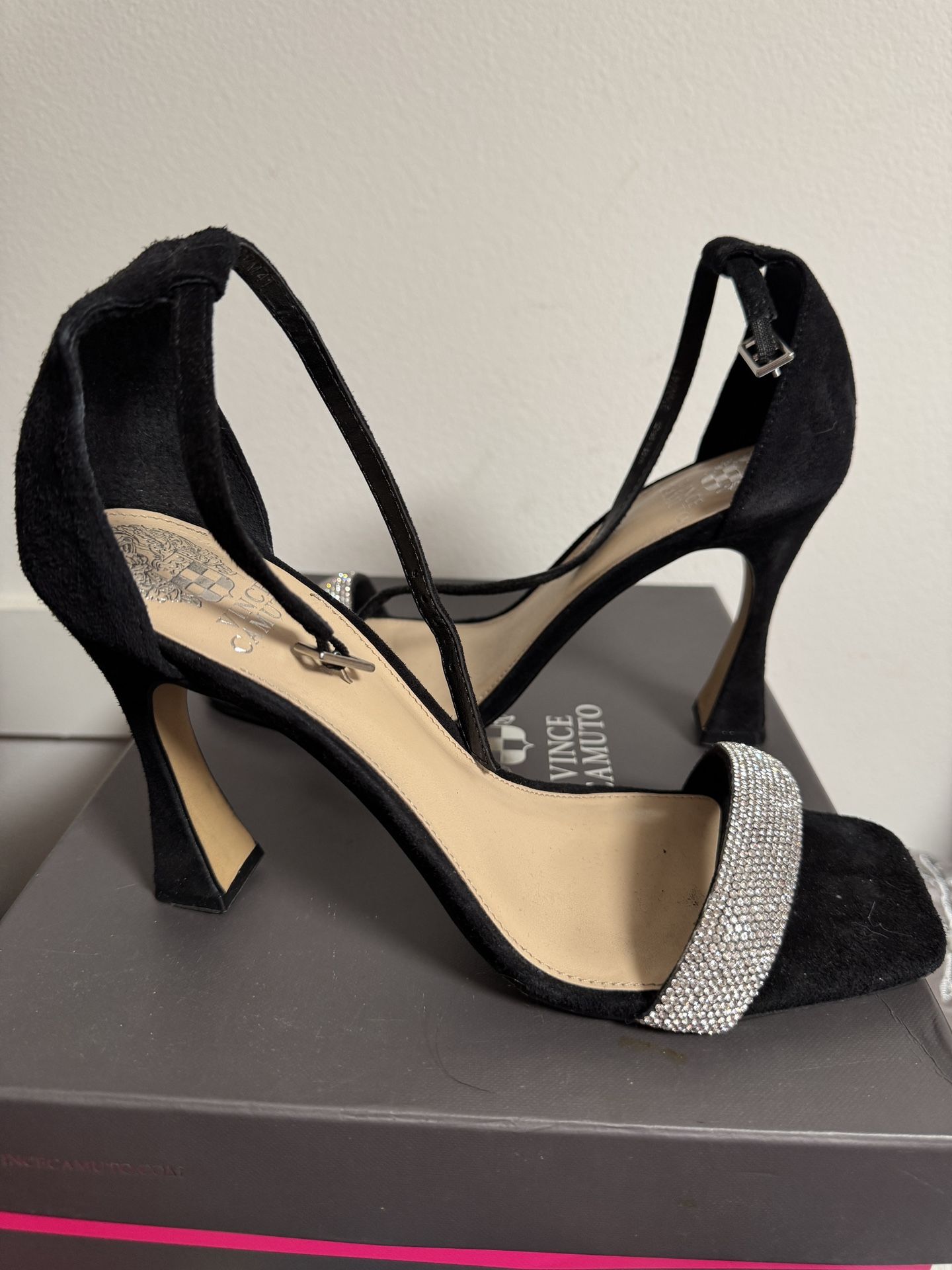 Vince Camuto Women's Relasha Embellished Sandal Heeled Size 9.5M