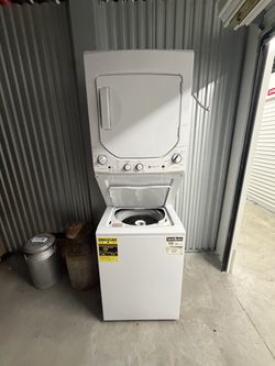 GE stackable washer dryer