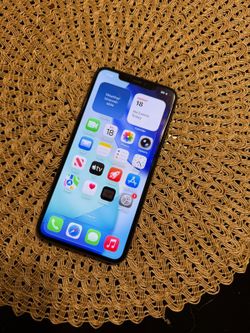 IPHONE 11 PRO MAX UNLOCKED