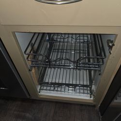 Kitchen drawer sliding rack