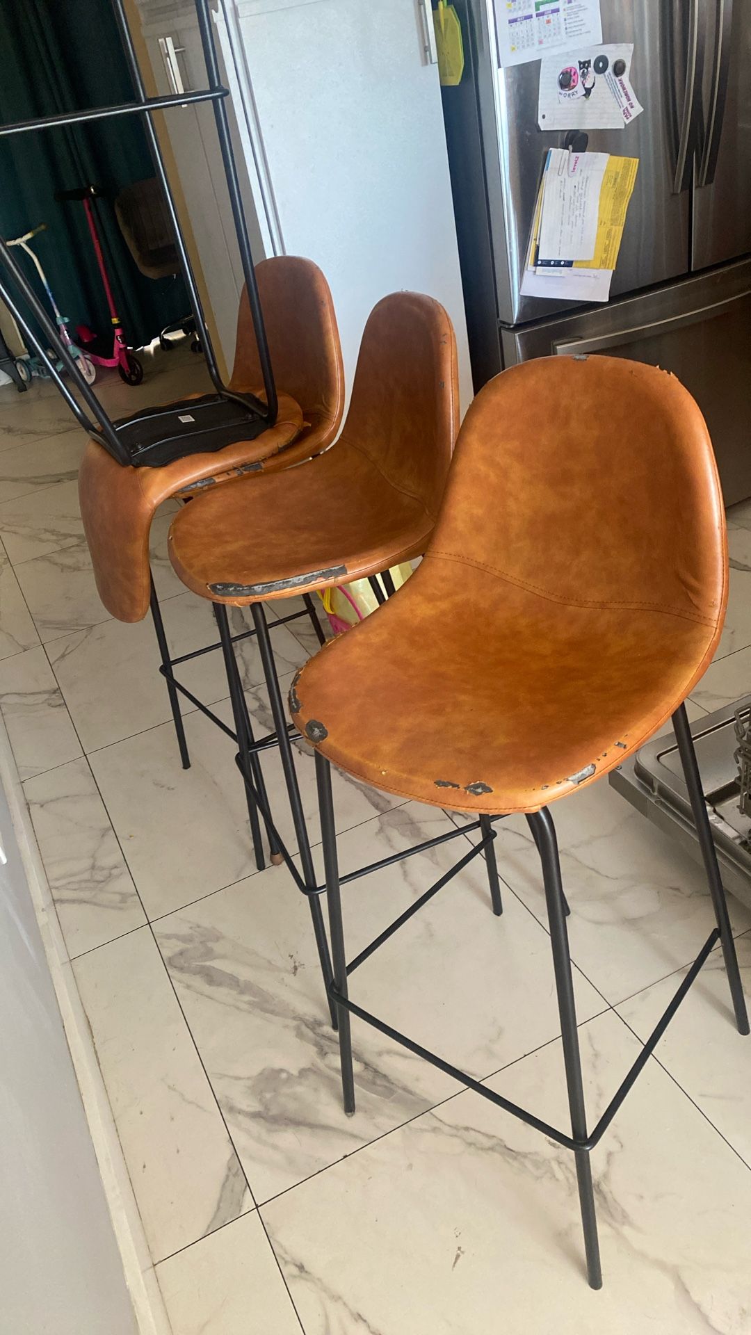 Bar Stools / Lot Of 4