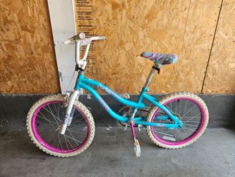 2 girls bikes