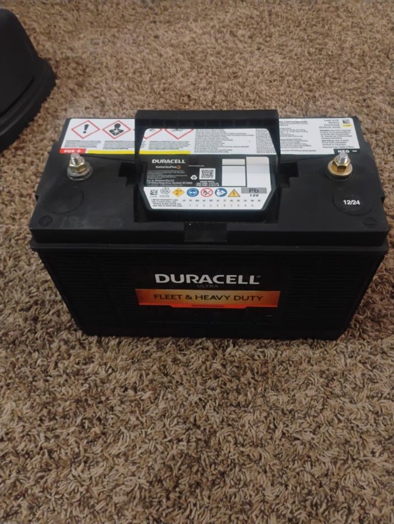 Duracell ultra fleet heavy duty battery