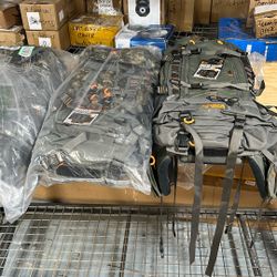 SPIKA Drover  X00307M4Z5 80L+ Internal Frame Outdoor Backpack – New With Tags