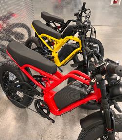 ✅⚡️BRAND NEW - 1500 Watt Electric Ebike,  40mph Top Speed Heavy Duty/Full Suspension  (Black, Red, Turquoise(Blue) -Or Yellow)-w/FREE LOCK