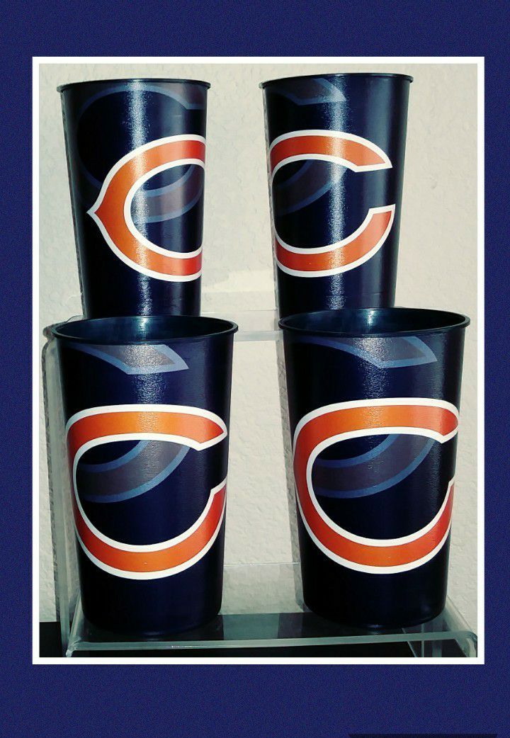 CHICAGO BEARS 4 PIECE CUP SET