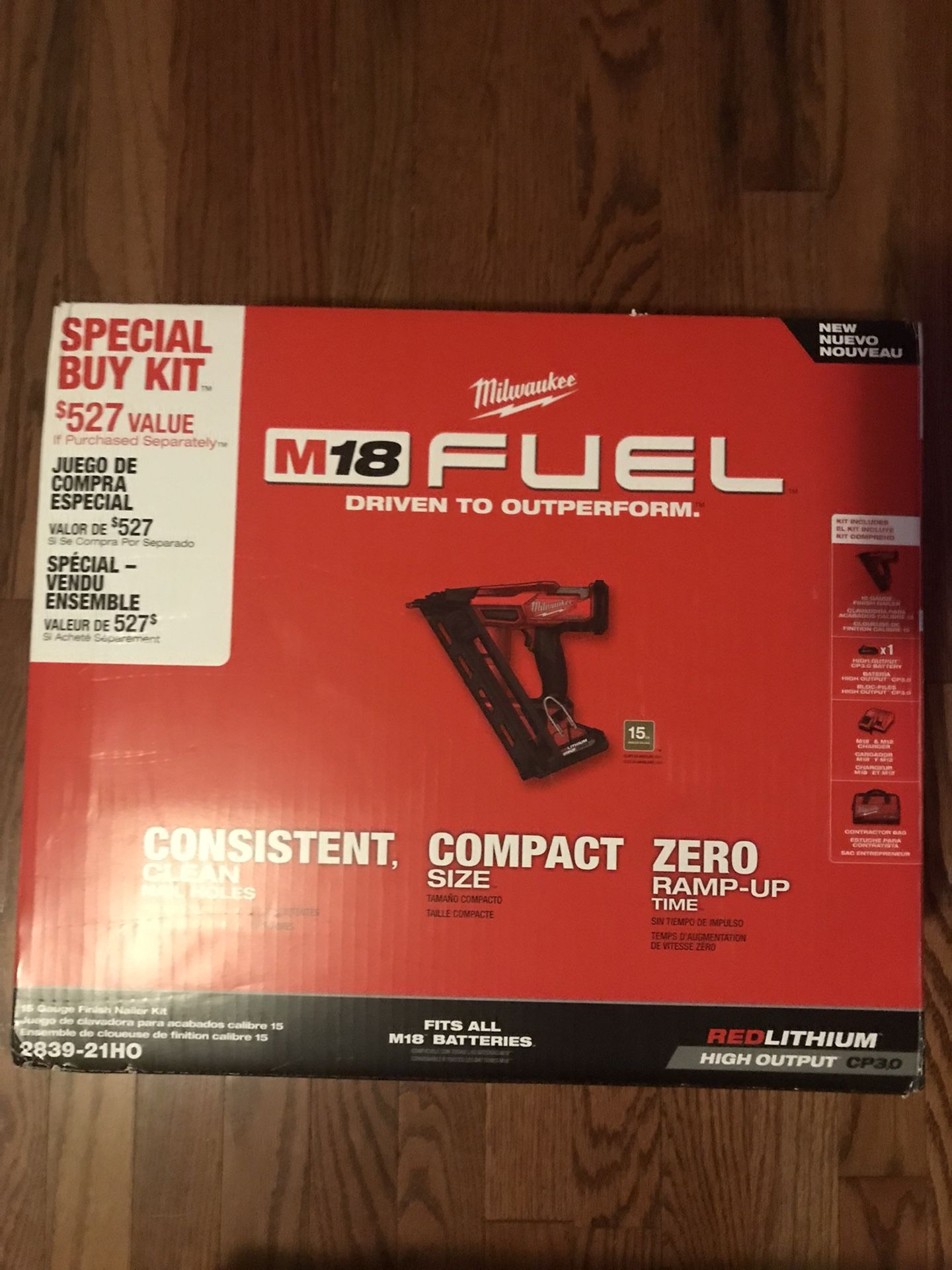 Milwaukee M18 Fuel 15GA Finish Nailer Kit One 3.0 High Output Battery And Charger And Tool Bag