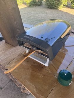🔥 Outdoor Pizza Oven (Geek Chef) – Like New – Propane 🔥