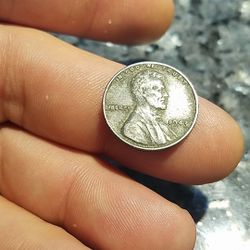 AUTHENTIC WWII ERA 1943 STEEL CENT !