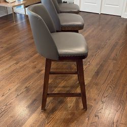 Counter Height Stools - Swivel