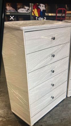White 5-Drawer Chest Dresser