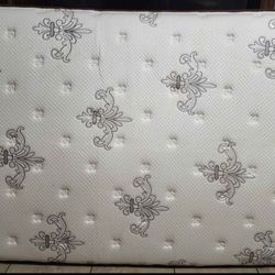 Queen Size Stearns & Foster Mattress and Box Spring
