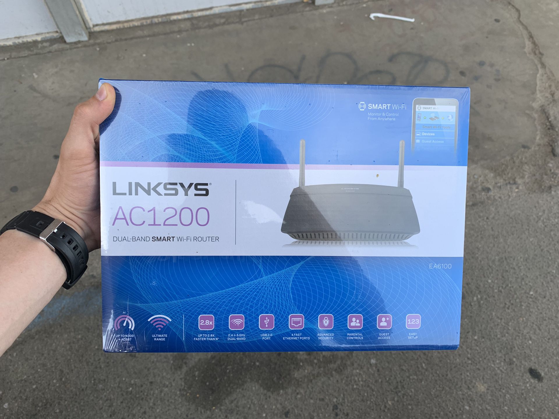 Unopened Router Linksys AC1200