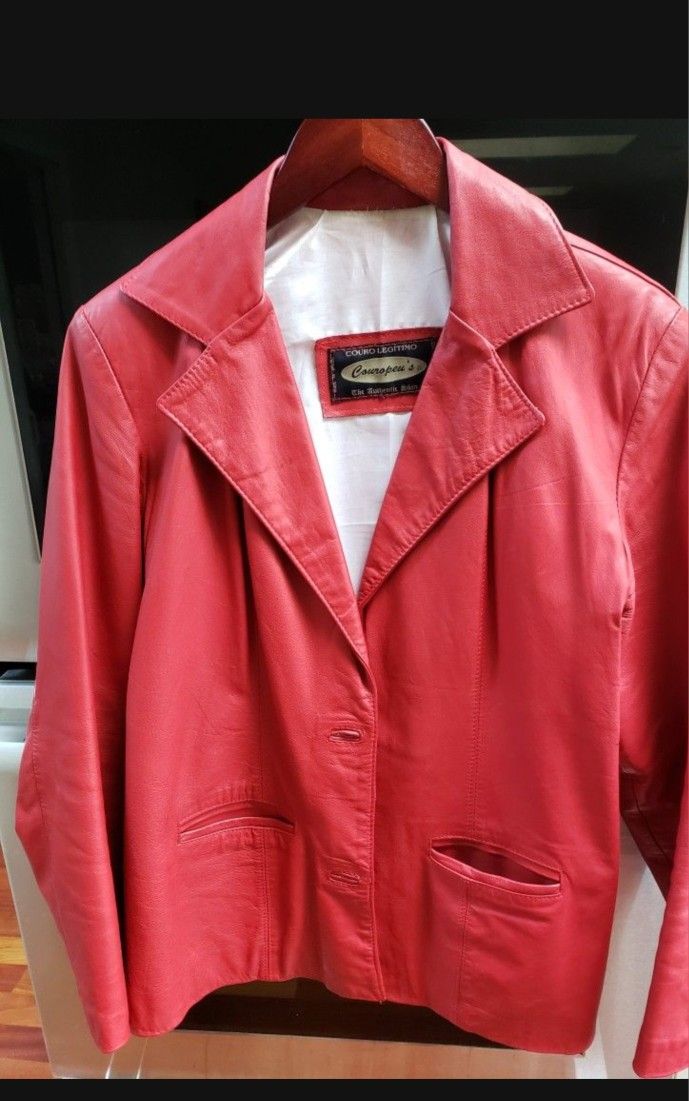 Woman's Jacket Size M
