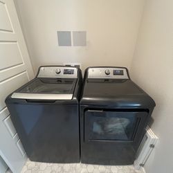 General Electric  washer and dryer Combo