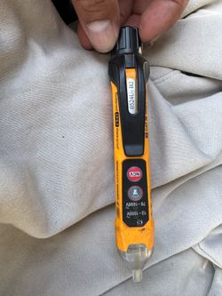 Klein Voltage Tester 1000v