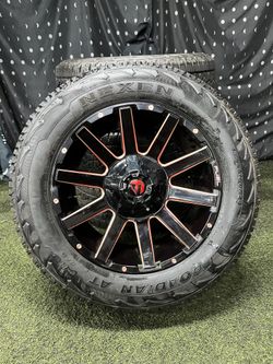 Fuel Off Road 8x180 Chevy Silverado 2500 20x9 8 Lug 20 Inch Wheels