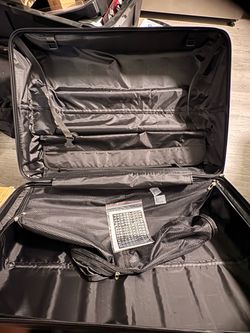 Hard cover suit case