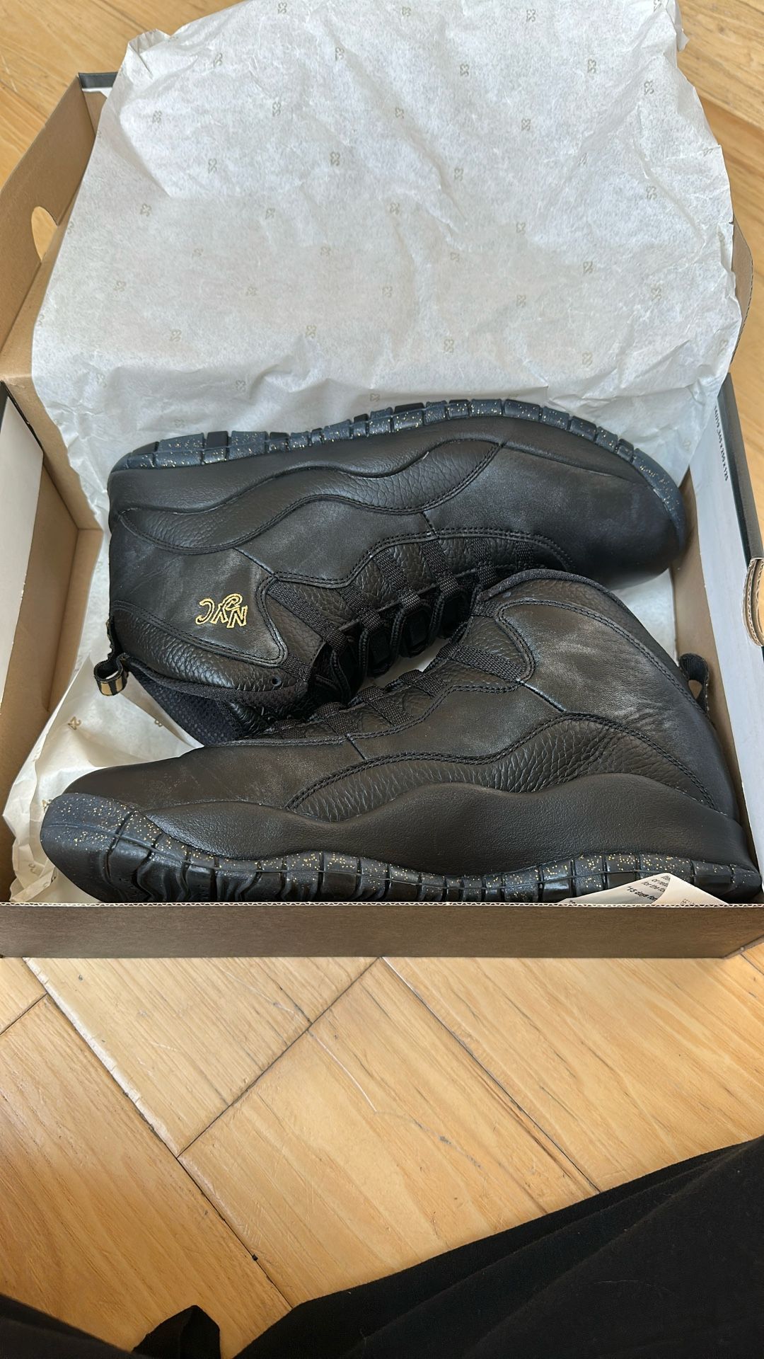 Size 11 Air jordan Retro 10