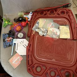 Bakugan Game Board & 8 Bakugans