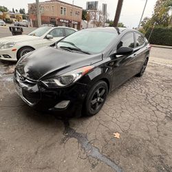 2012 Hyundai Elantra