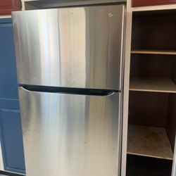 LG Refrigerator 