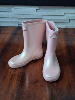 Hunter Kids First Classic Iridescent Pink Rain Boots Girls Size 13 EU 31