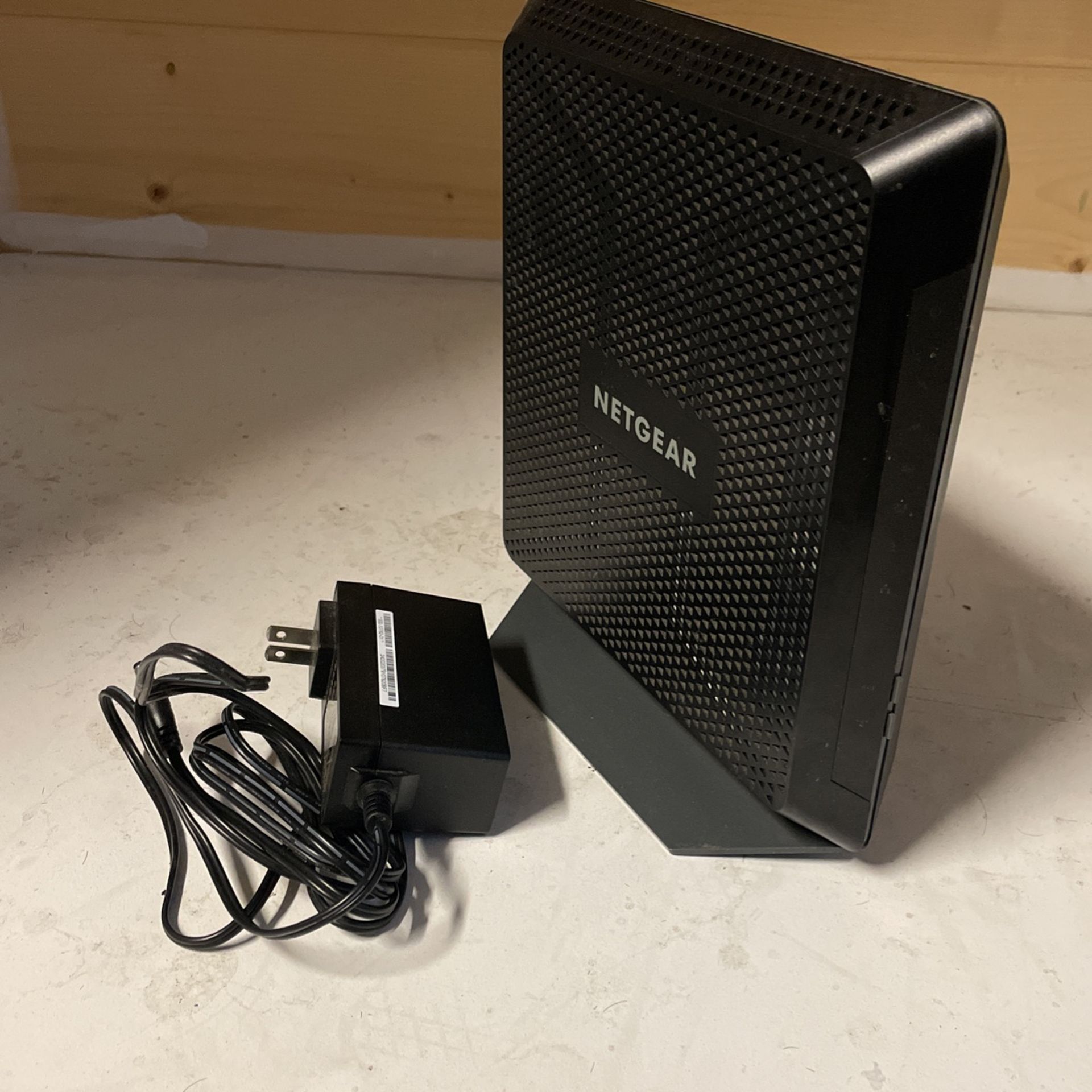 Netgear Nighthawk C700v2