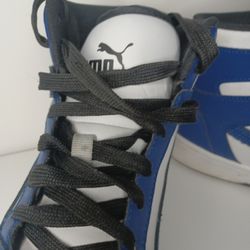 Blue Puma Shoes Size 8 [REAS DISC]