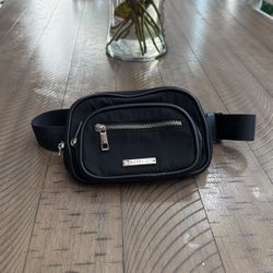 Madden Girl Fanny Pack