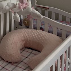 Breastfeeding Pillow 