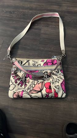 Coach crossbody size medium