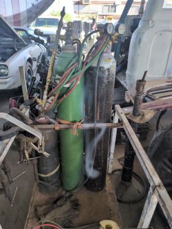 Oxy-Acetylene Torch Set with Gas Cylinders