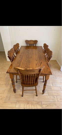 Oak Dining Table with 6 Chairs