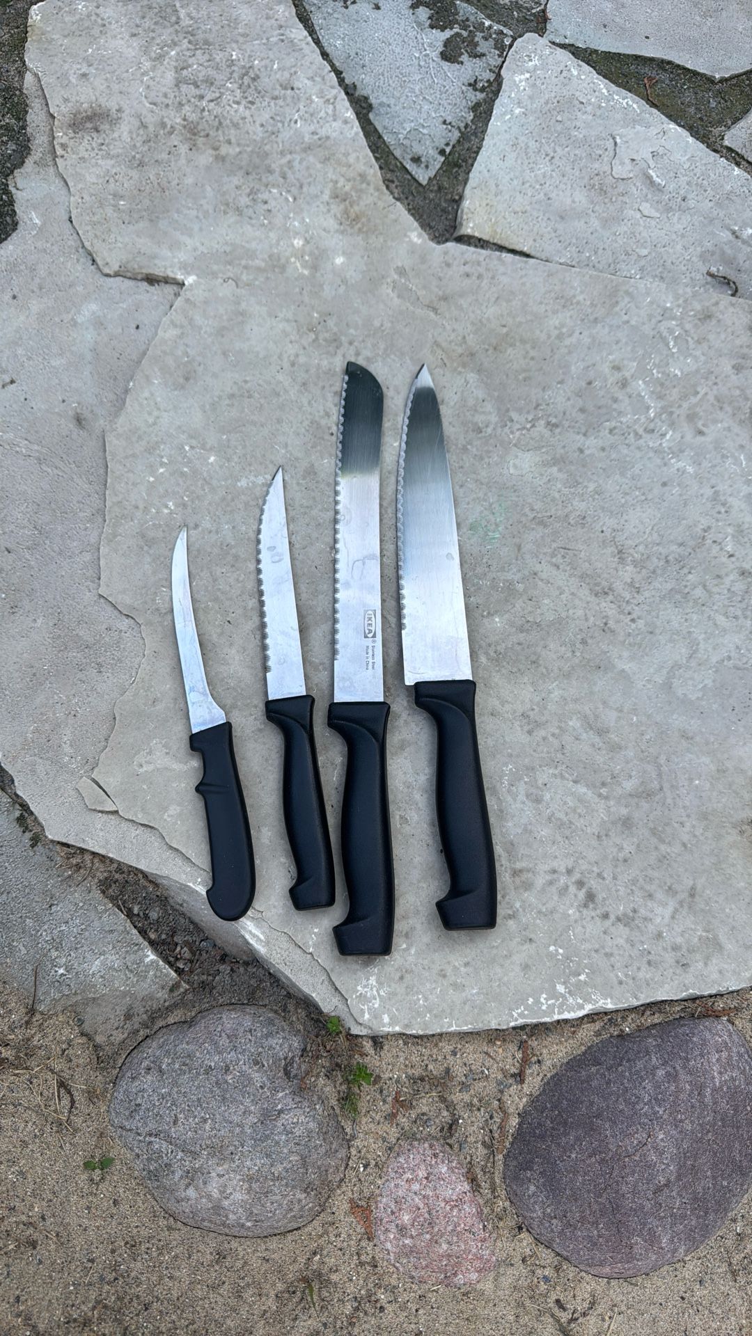 Knives Form IKEA Deferents Sizes.