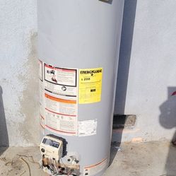 29 Gallon Hot waters heater.