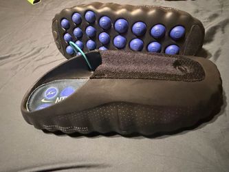 Nike minds black size 10 fits like size 9